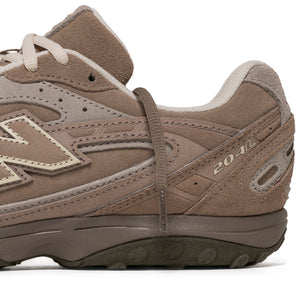 New Balance 204L - Mushroom/Arid Stone