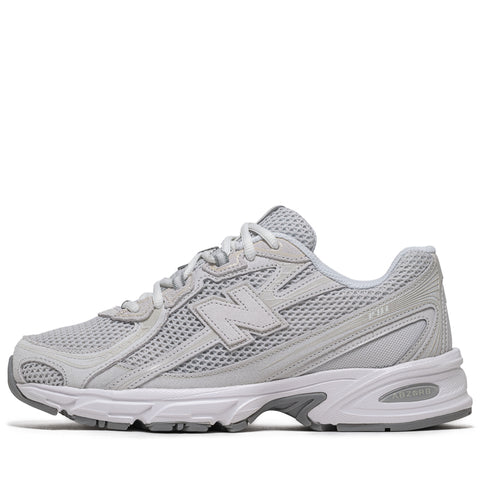 New Balance 740 - Grey/Reflection
