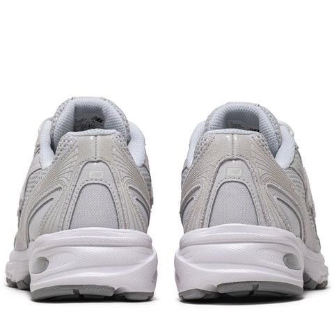 New Balance 740 - Grey/Reflection