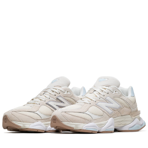 New Balance 9060 - Bisque/Frosted Glass