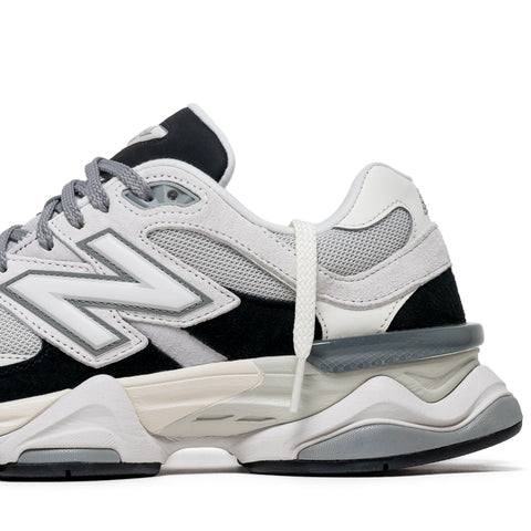 New Balance 9060 - Grey/Black
