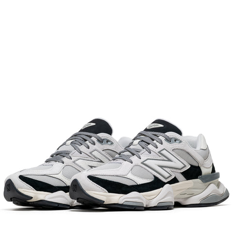 New Balance 9060 - Grey/Black
