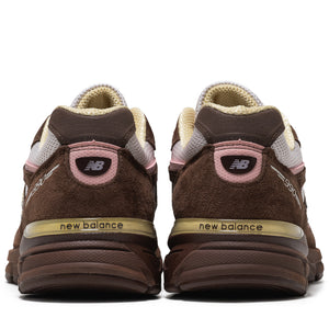 New Balance Made in USA 990v4 - Pumpernickel/Pink Chalk