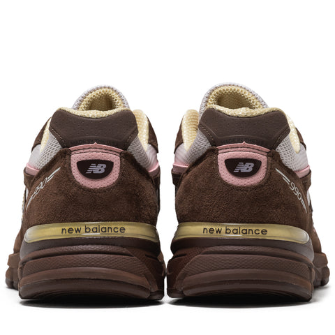New Balance Made in USA 990v4 - Pumpernickel/Pink Chalk