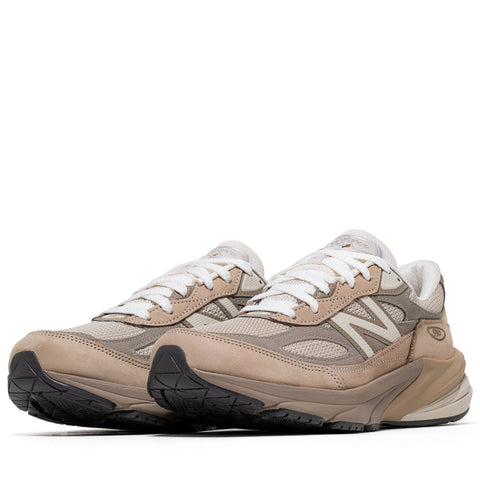 New Balance Made in USA 990v6 - Driftwood/Timberwolf