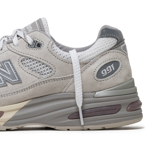 New Balance Made in UK 991v2 - Wind Chime/Brilliant White