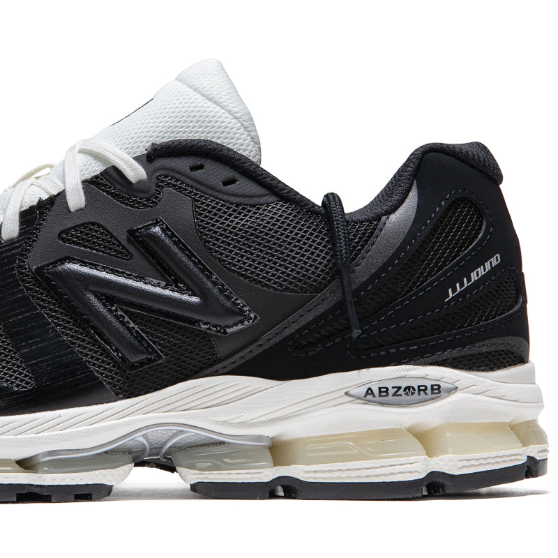 ｊｊ Sneaker Politics
