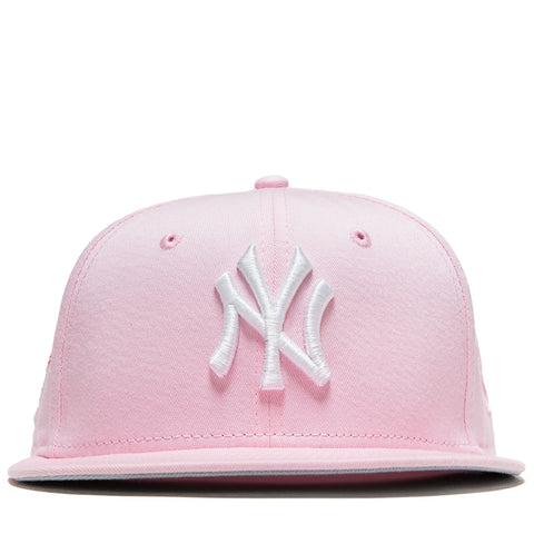 New Era x Politics New York Yankees 59FIFTY Fitted - Pink