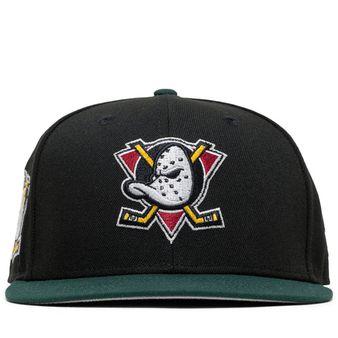 New Era x Politics Anaheim Ducks 59FIFTY Fitted - Black/Dark Green
