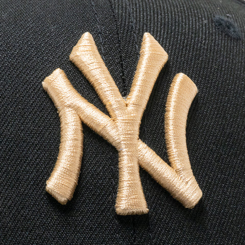New Era x Politics New York Yankees 59FIFTY Fitted - Black/Walnut