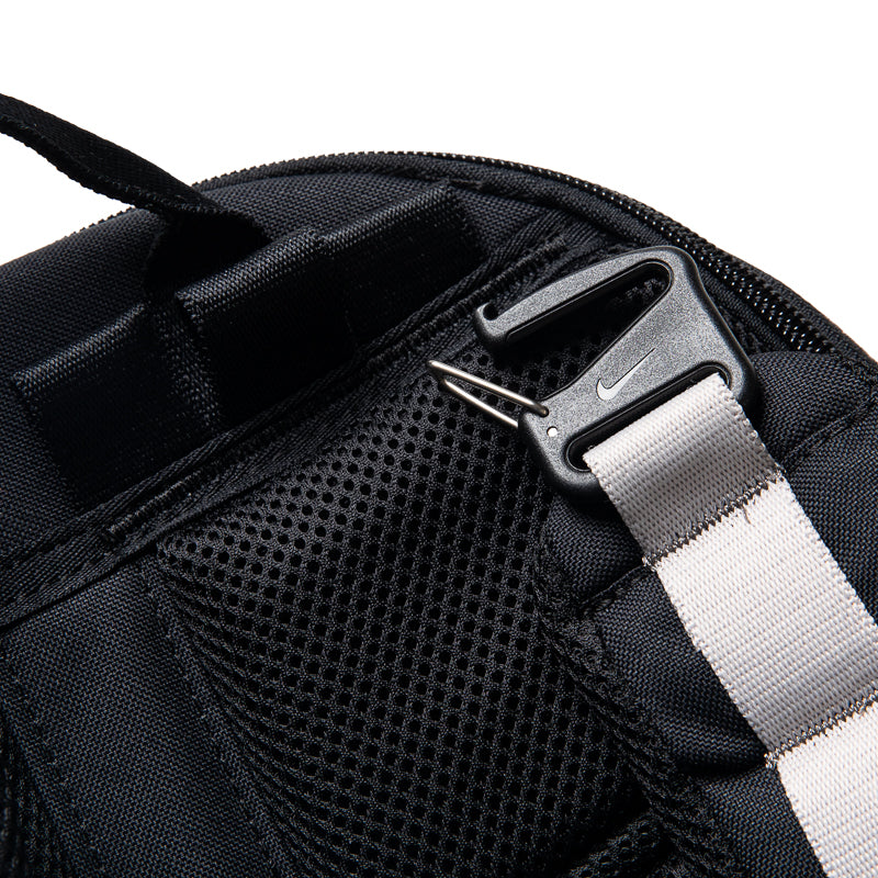 nike backpacks 2021 ACG 'Daymax' Backpack Black/Grey It offers ample space Stupid fish eating bait Product Type:Baitcast Combos Option:Hasu