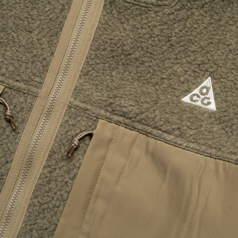 Nike ACG Jacket 'Arctic Wolf' - Khaki/Light Iron Ore