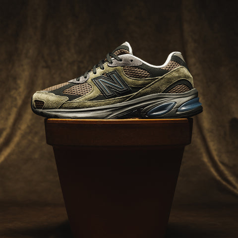 New Balance 2010 - Dark Olivine/Mushroom