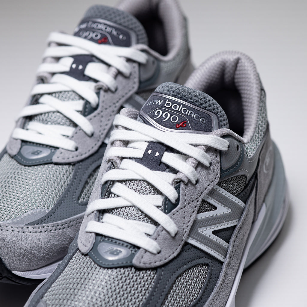 Women's New Balance Made in USA 990v6 - Grey