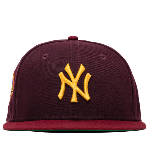 New Era x Politics New York Yankees 59FIFTY Fitted Hat - Cardinal/Maroon