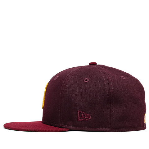 New Era x Politics New York Yankees 59FIFTY Fitted Hat - Cardinal/Maroon