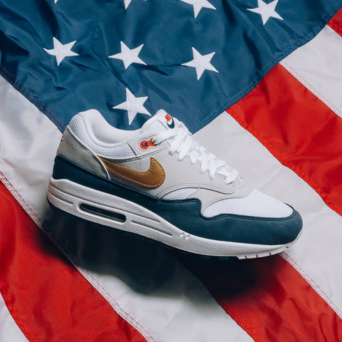 Nike Air Max 1 'Olympic' - Obsidian/Metallic Gold