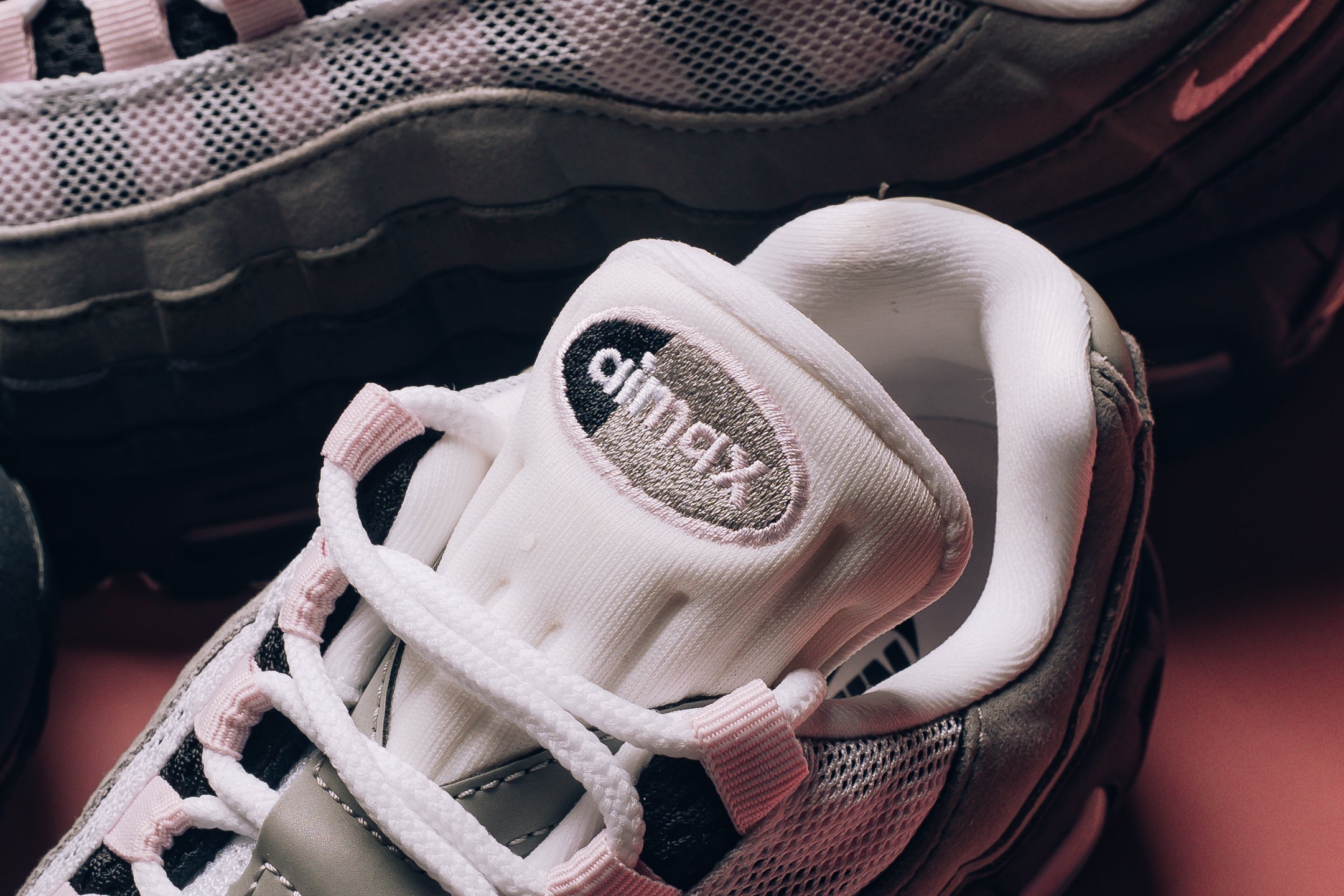 ★関税込★NIKE★AIR MAX 95 OG WMNS BLACK PINK FOAM★22-29cm Sneaker Politics