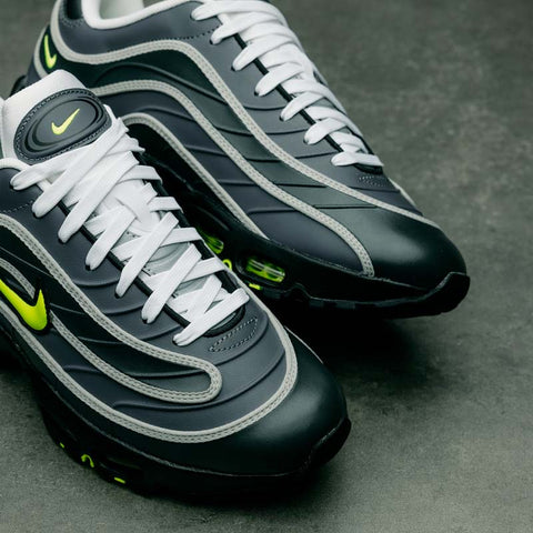 Nike Air Max Joga Bonito 'Neon' - Black/Neon Yellow