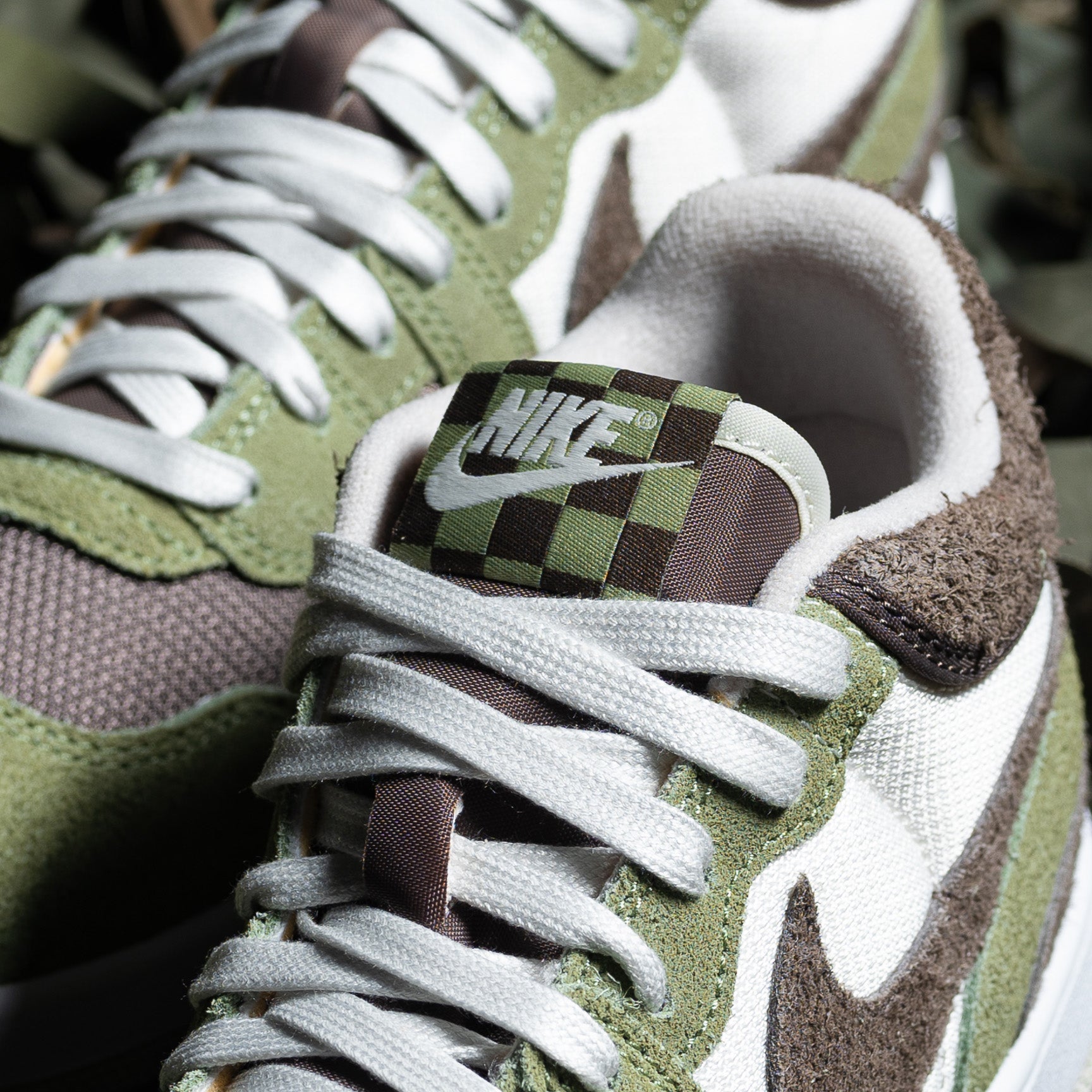 nike air max oil green