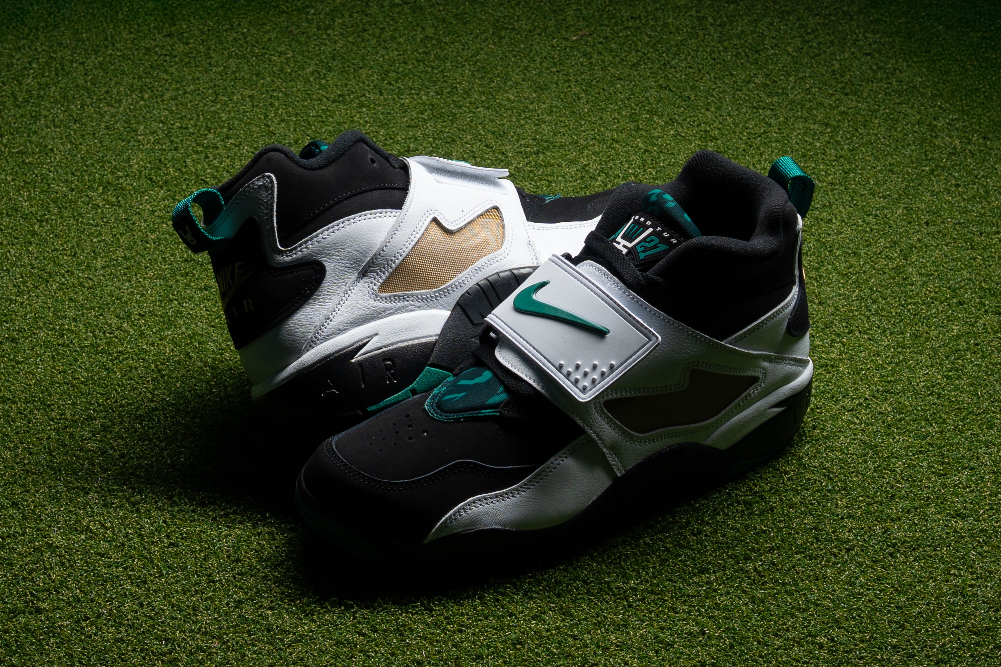 diamond turf green