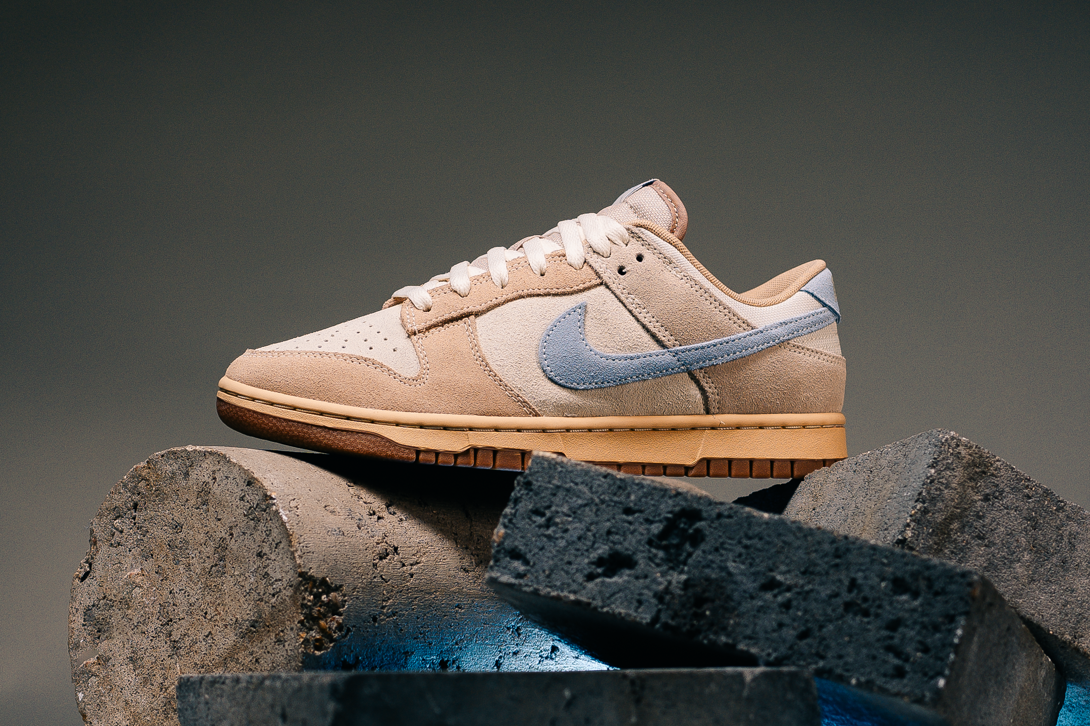 light blue nike dunks low