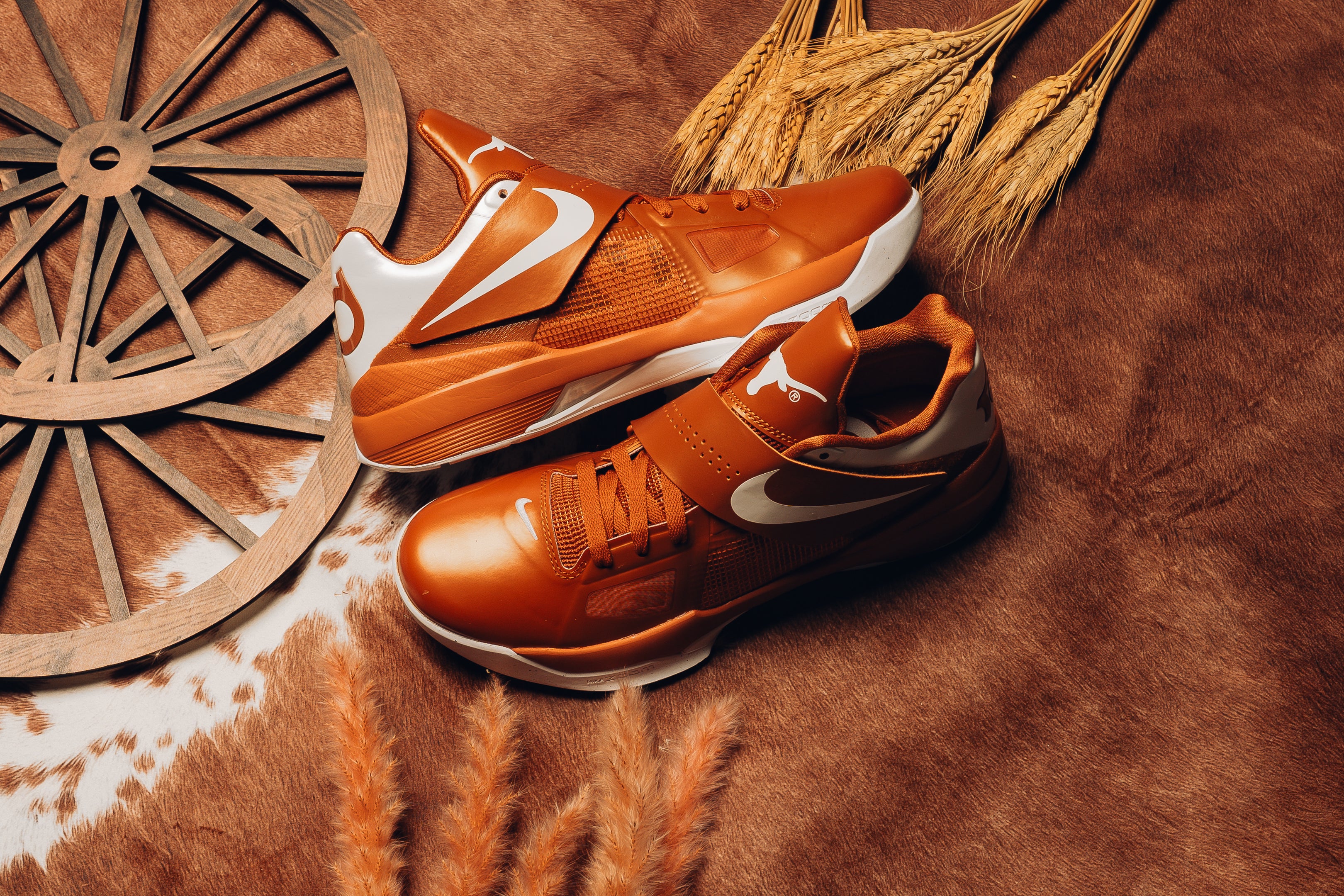 Nike KD 4 テキサス大学カラー　27cm Sneaker Politics