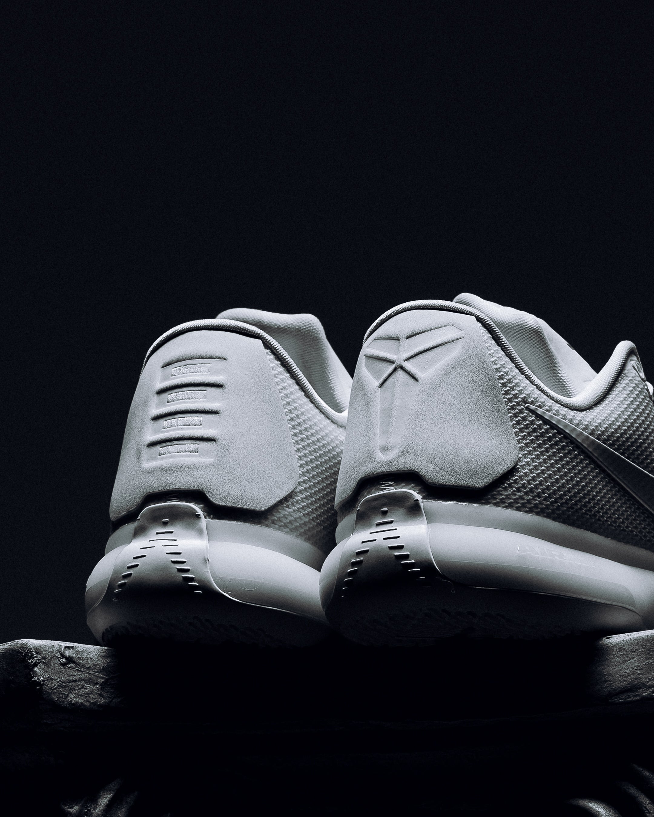 Nike Kobe 10 Protro 'Halo' - White/Multi – Sneaker Politics