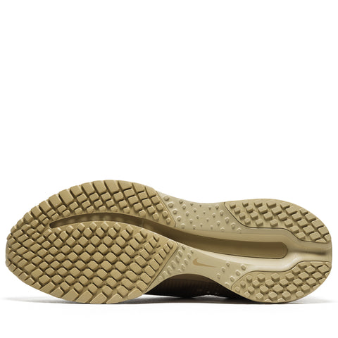 Nike Pegasus Premium SP - Mushroom/Metallic Silver