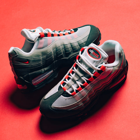 Nike Air Max 95 OG - Black/Solar Red