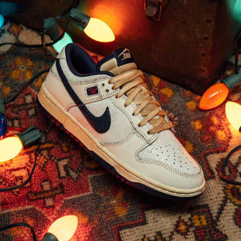 Stranger Things x Nike Dunk Low SP - Phantom/Midnight Navy