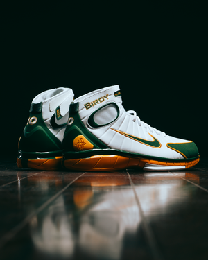 Nike Air Zoom Huarache 2K4 'Sue Bird' - White/Deep Forest