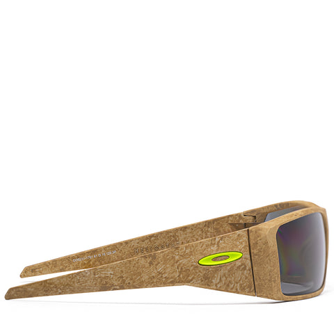 Oakley Heliostat - Matte Stone Desert Tan/Prizm Grey