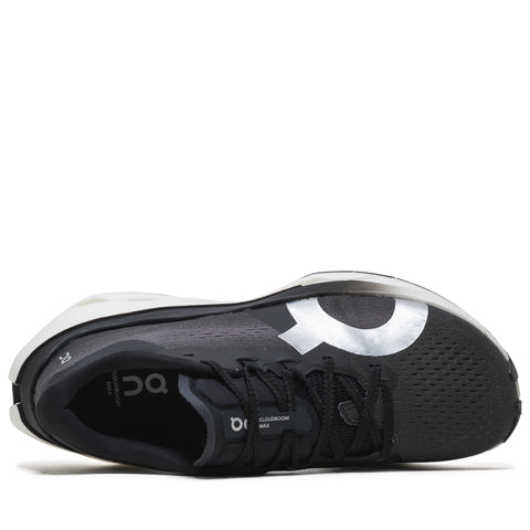 On Cloudboom Max - All Black