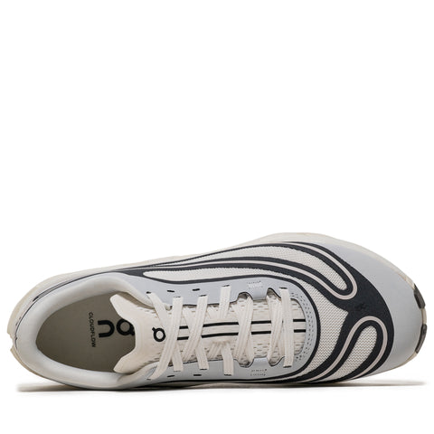 On Cloudflow 5 AD IKON - Ivory/Black