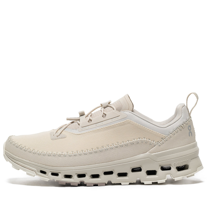 emmi×ON Cloudaway Amazon.com | On Women's Cloudaway Sneakers, Ice/Moss, White
