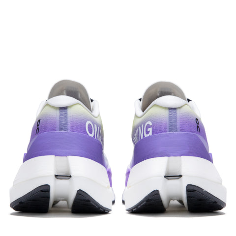 Women's On Cloudboom Max - White/Juniper