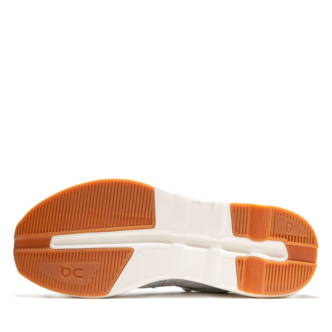 Women's On Cloudzone Moon - Ivory/Holly