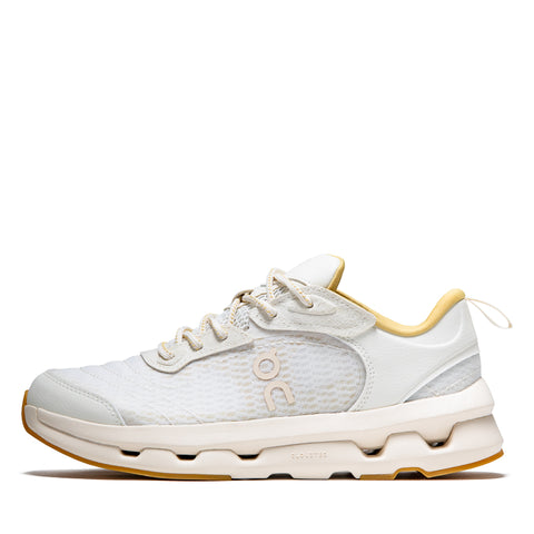 Women's On Cloudzone Moon - Ivory/Putty