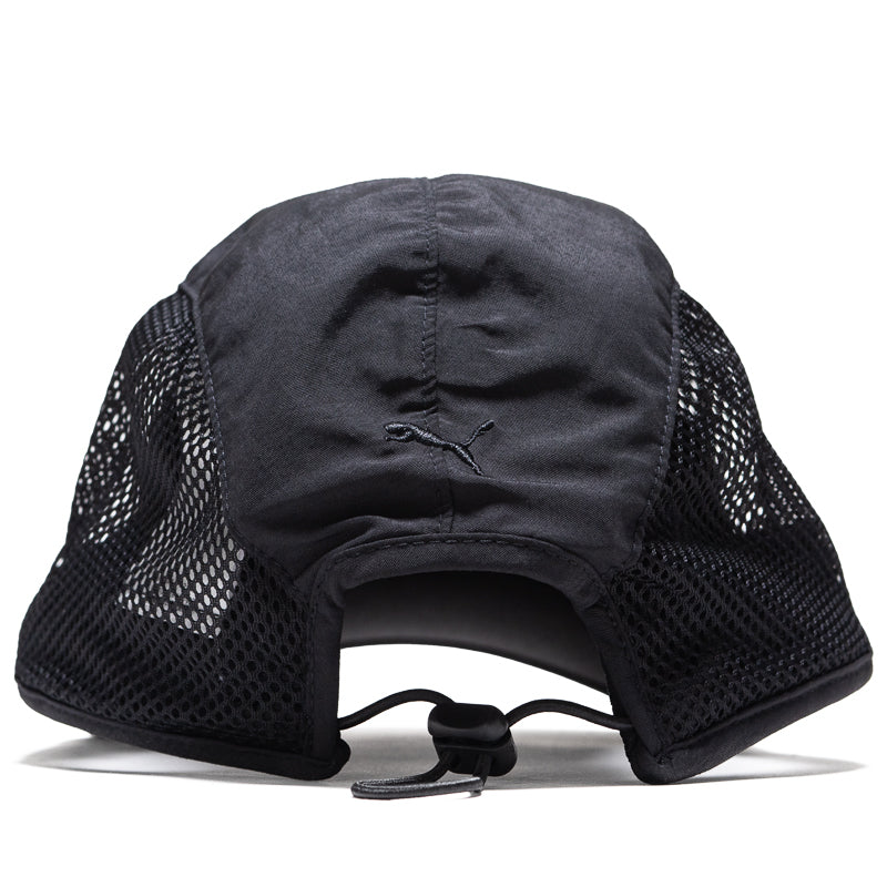 メル44801 Sneaker Politics