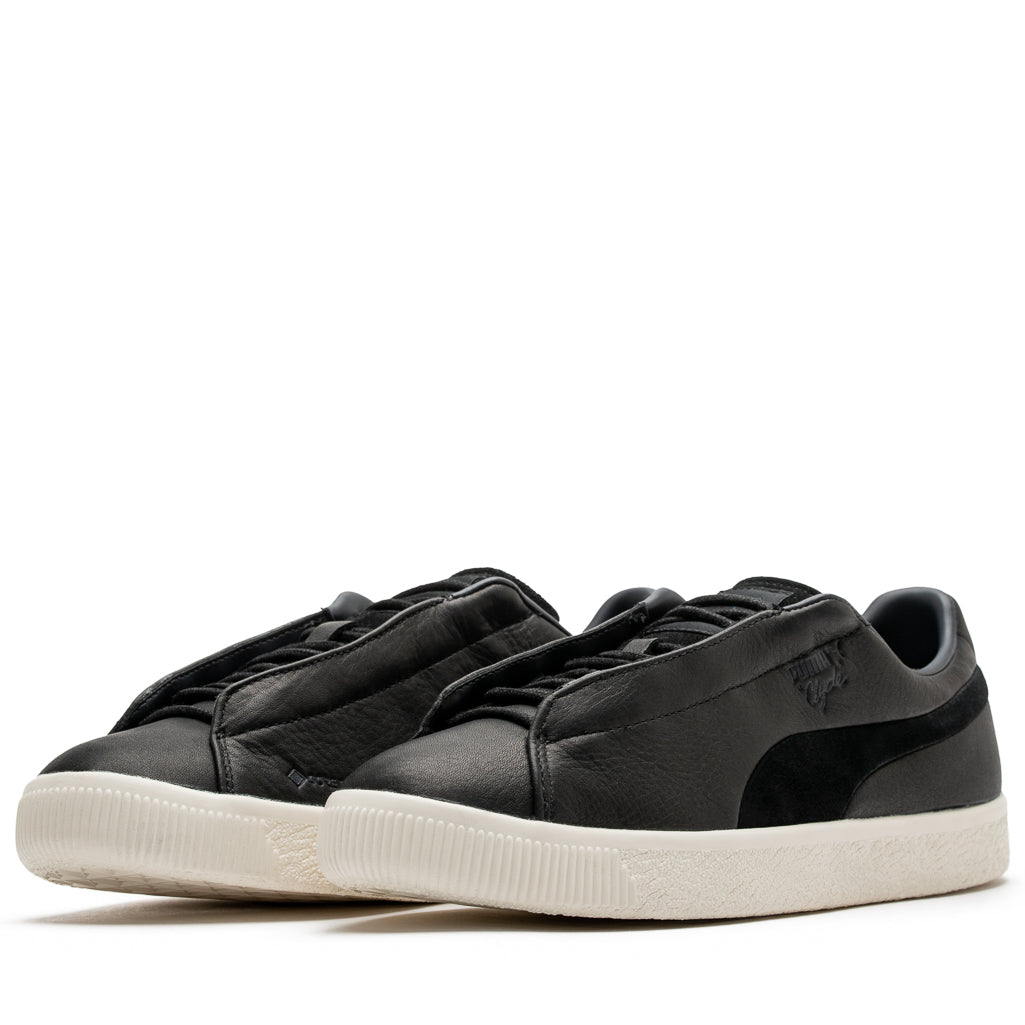 Puma on sale clyde fshn