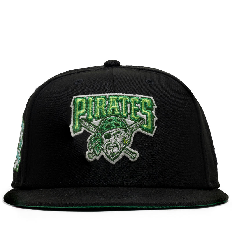 Pittsburgh Pirate Bundle deals Deal-Fitted Hat -Looks New Still