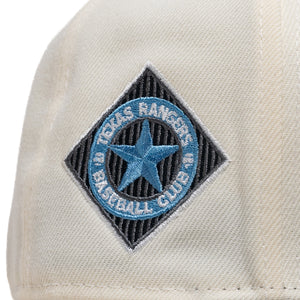 New Era x Politics Texas Rangers 59FIFTY Fitted - Chrome/Black