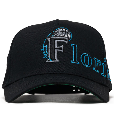 Reference Margic Snapback - Black