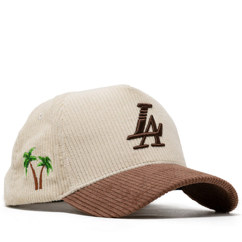 Reference Paradise Corduroy Snapback - Cream/Brown