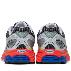 Saucony Progrid Omni 9 - White/Vizired