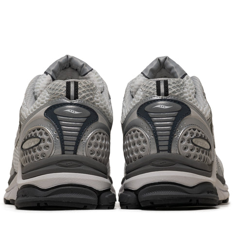 Saucony Progrid Triumph 4 - White/Silver