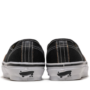Vans OTW Authentic 44 Siped Vibram - Black