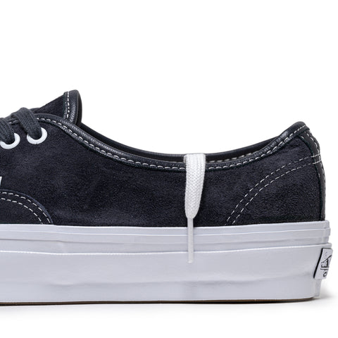 Vans LX Authentic 44 - Pig Suede Nine Iron