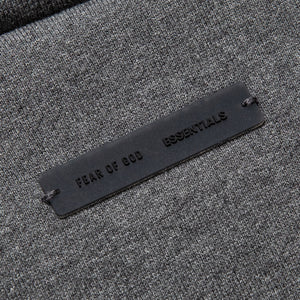 Women's Fear Of God Essentials Embossed 90's Raglan Crewneck Sweatshirt - Charcoal Heather